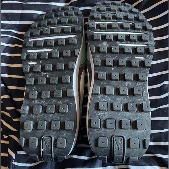 Nike Waffle One - Picture 5 of 5